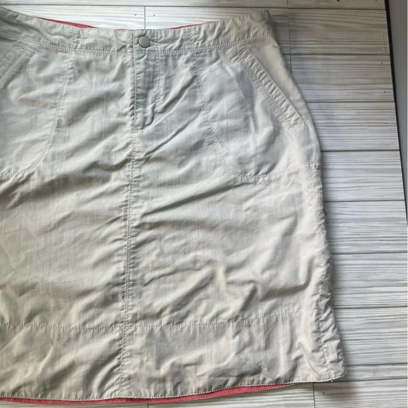 Llbean tan cargo athletic hiking skirt with pockets women’s size 10 - Picture 3 of 13